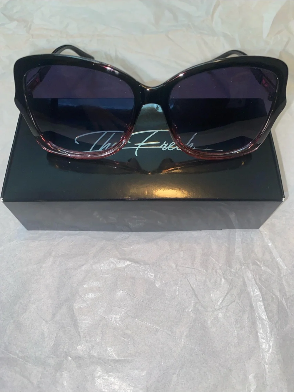 Gradient Black to Pink Oversized Cat-Eye Sunglasses